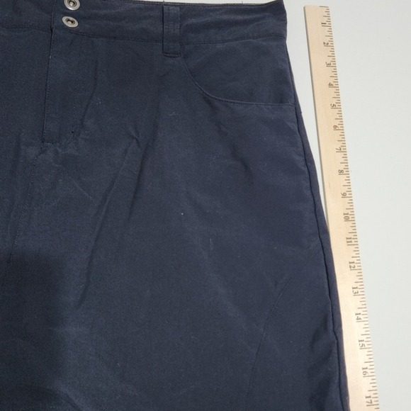 Cabela's Women's sz 14 Dark Blue Skirt Skorts Shorts Pockets Active Sporty - Picture 6 of 9
